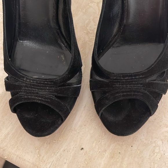 Gucci Sandals Size 36 1/2. Used. Guaranteed Authentic. - Picture 5 of 12